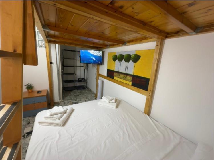 Eco Capuana - Station Napels